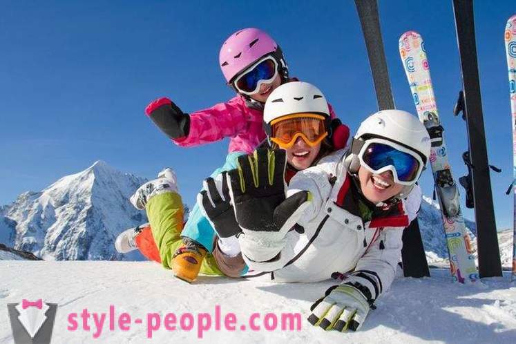 Ski kiiver: ülevaade mudelid valiku nõu, klientide ülevaateid