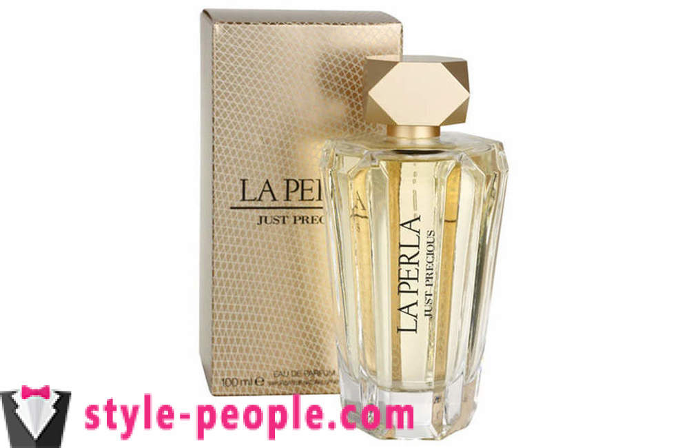Perfume La Perla: Kirjeldus maitseid