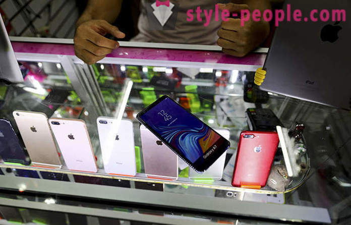 Miks Mexico City elanikud osta näiv mobiiltelefonid