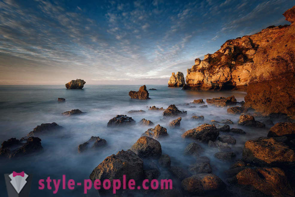 Portugal Algarve päikseline või hall pilved ookeani