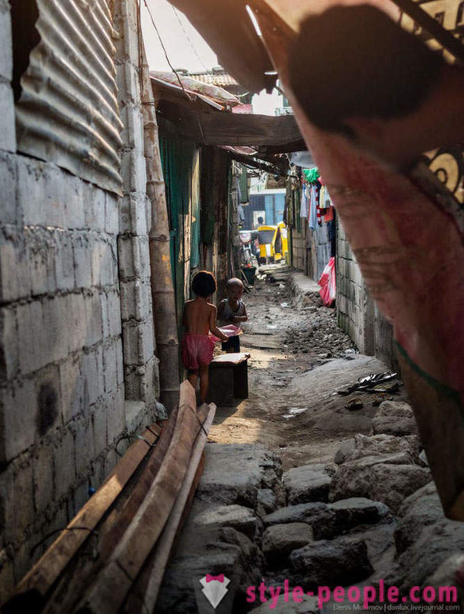 Elu slummides Manila