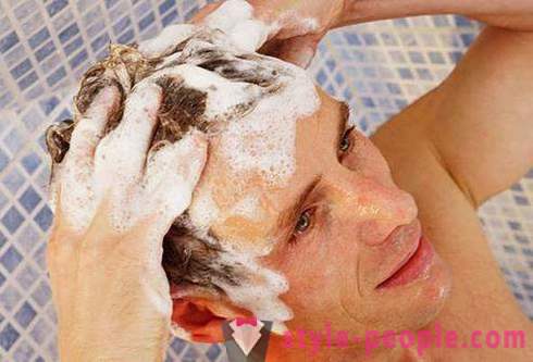 Kõõm Šampoonid: eesmärk hinnang. Ravimsööda šampoonid kõõma: ülevaateid, hinnad